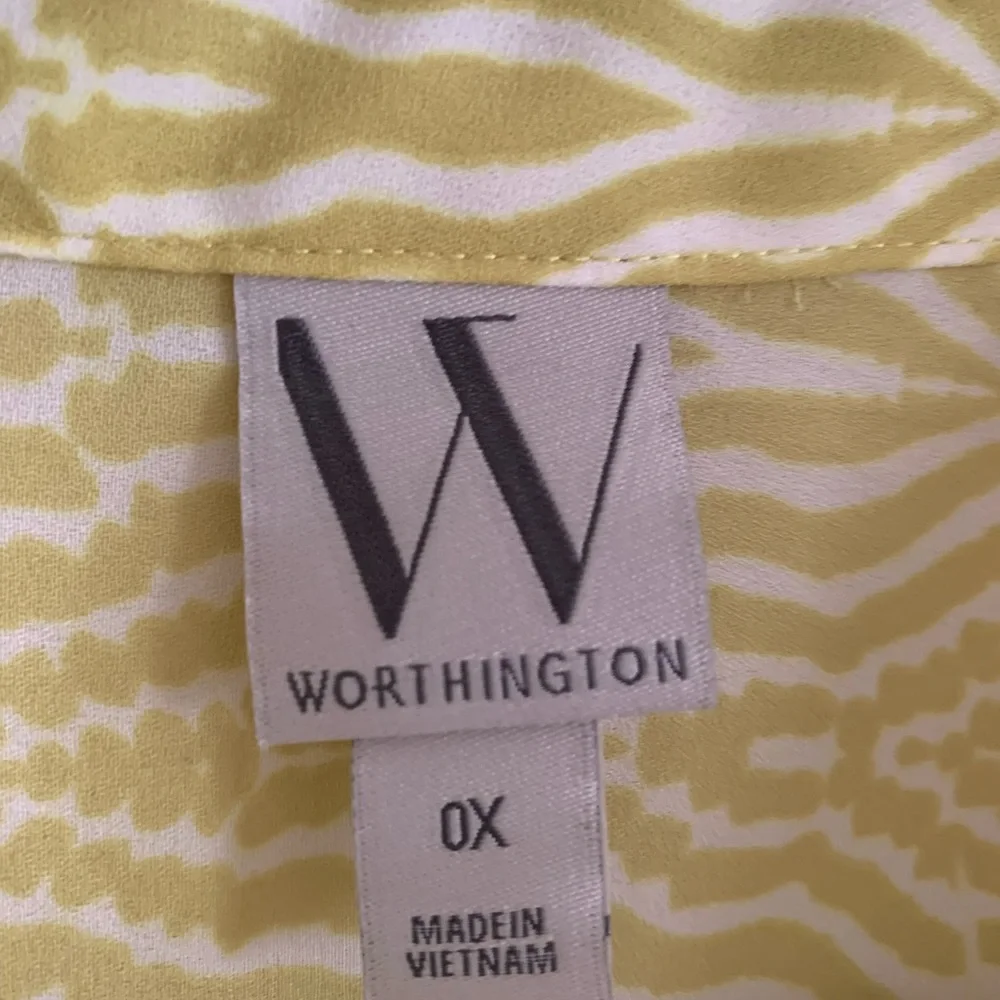 Worthington button down blouse - Picture 6 of 7